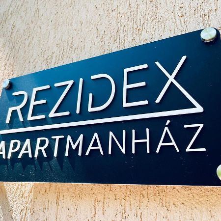 Rezidex Apartmanhaz Σέγκεντ Εξωτερικό φωτογραφία